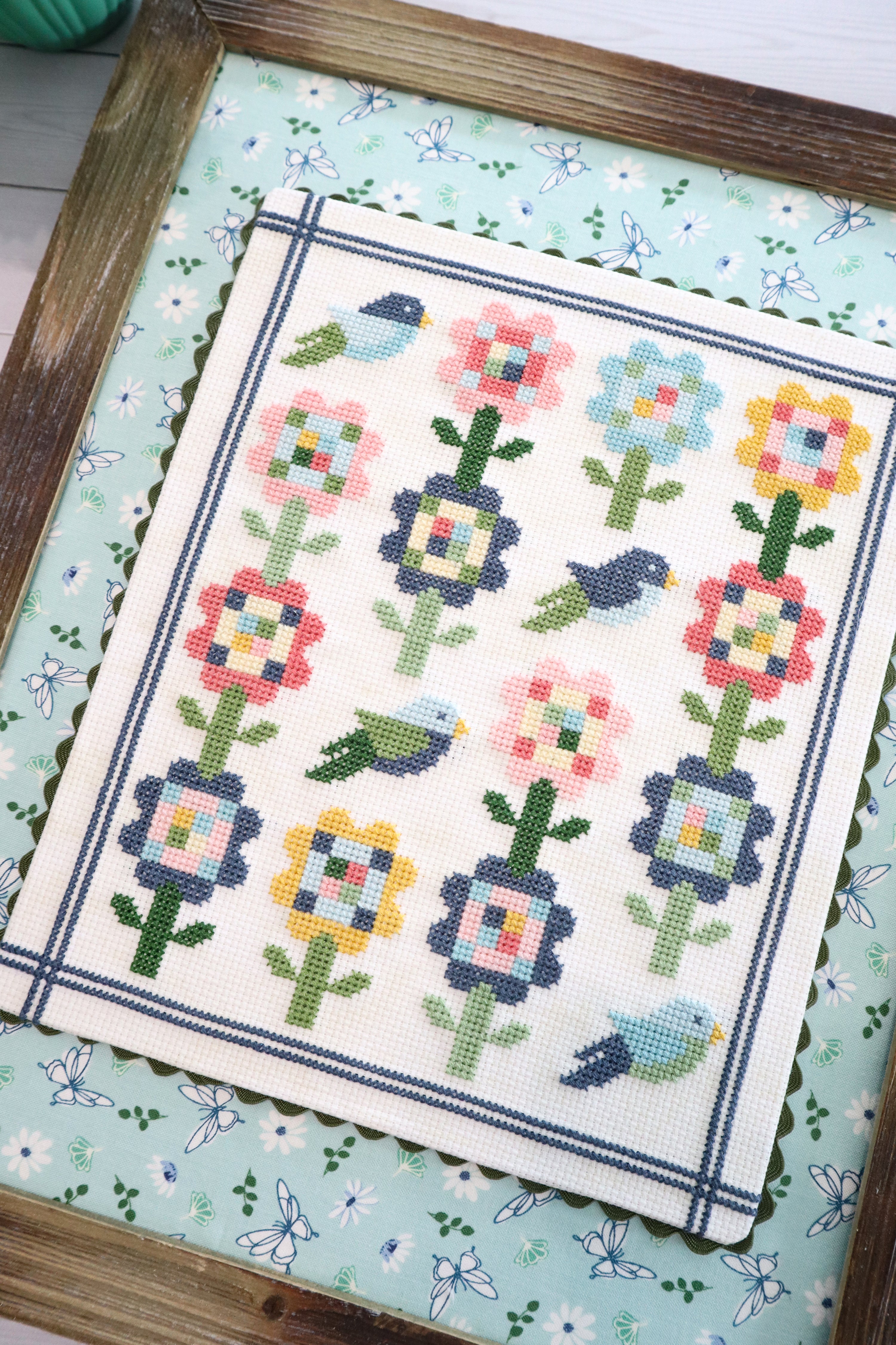 トップス soorploom cross stitch Superbloom Bouquet, printed pattern – Robin Pickens