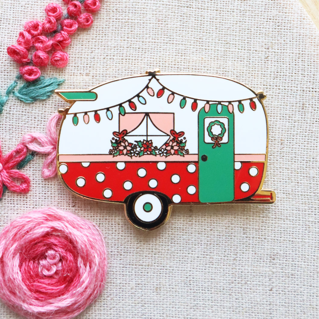 Christmas Camper Needle Minder