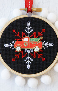 Christmas Truck Magnetic Needle Minder