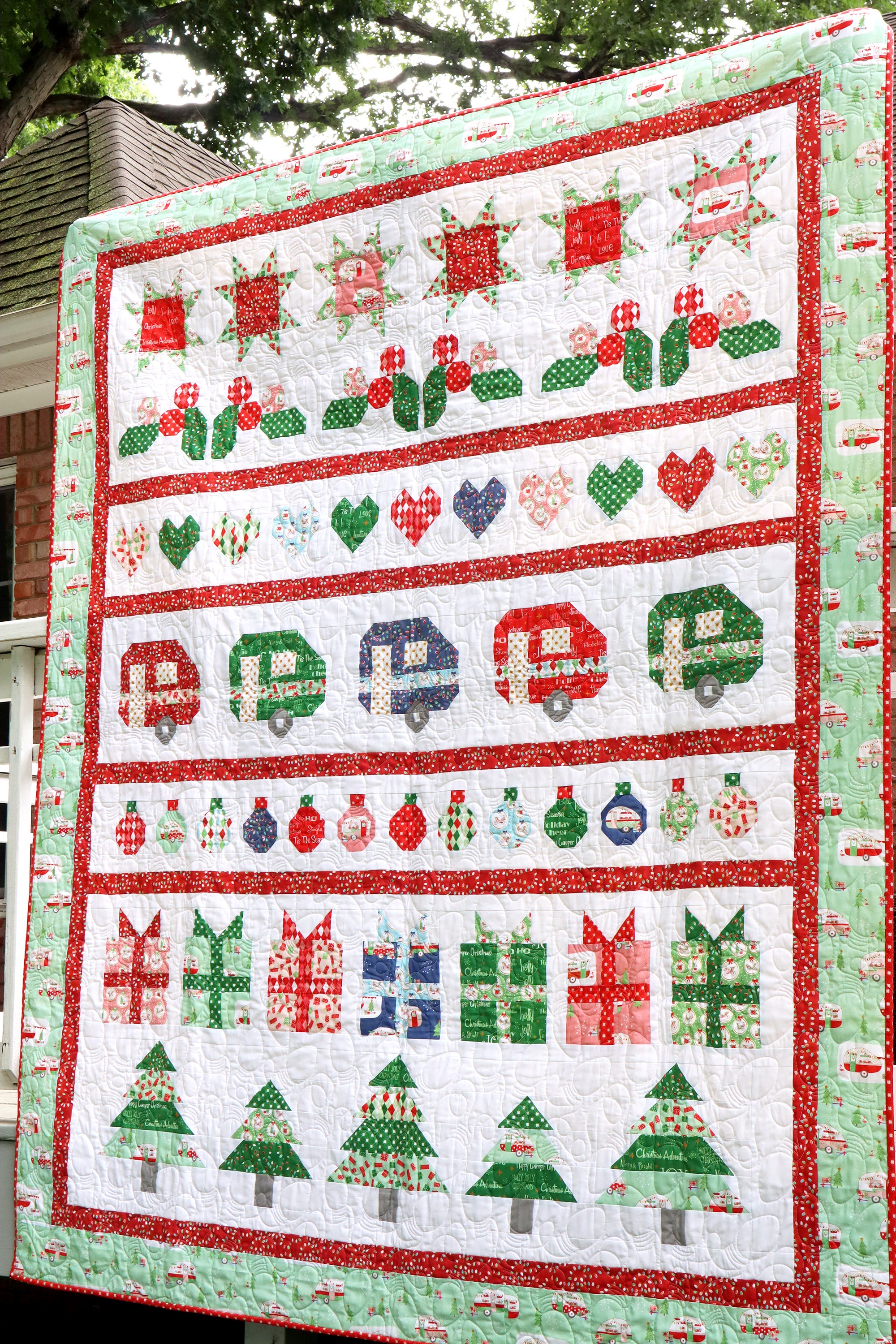 Christmas Adventure on sale 5-Yard Bundle