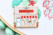 Tea Shop Main Street Magnetic Needle Minder