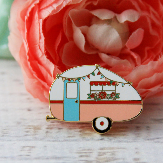 Floral Vintage Camper - ENAMEL PIN