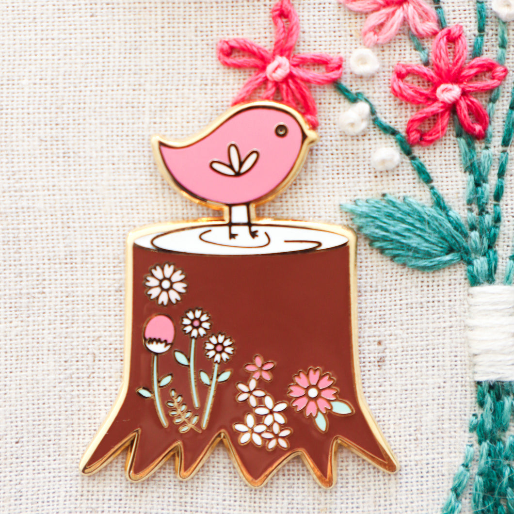 Woodland Birdie Magnetic Needle Minder