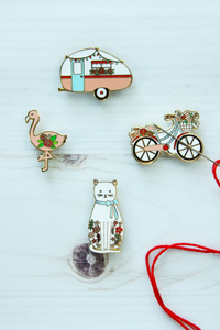Vintage Camper Magnetic Needle Minder